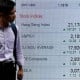 Laju Dolar Picu Kekhawatiran Capital Outflows, Indeks Hang Seng Berakhir Turun Tipis