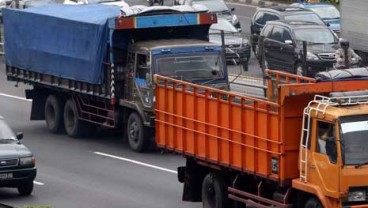 Wagub Sulsel Peringatkan Oprator Truk Material di Makassar