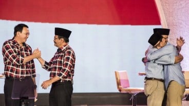 CHARTA POLITIKA: Kinerja Ahok-Djarot Memuaskan