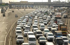 ARUS BALIK LONG WEEKEND: 98.000 Kendaraan Diprediksi Lintasi Gerbang Tol Cikarang