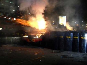 Polisi Turunkan Labfor, Selidiki Mobil Terbakar di Cawang