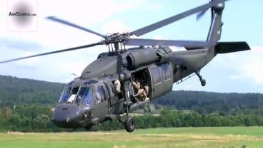 Helikopter Black Hawk AS Jatuh di Lapangan Golf