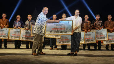 Di Candi Prambanan, Rini Ingatkan Direksi Target BUMN 2017