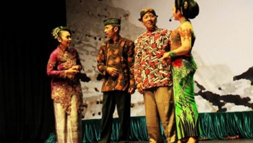 Teater Tradisional Jawa Timuran: Ludruk, Terimpit di Antara Kursi Kosong