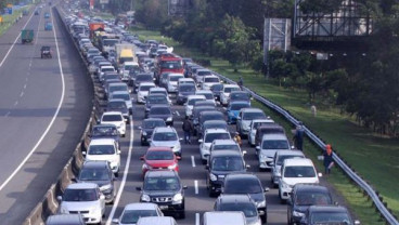 Jalur Puncak-Cipanas Macet, Polisi Rekayasa Lalin