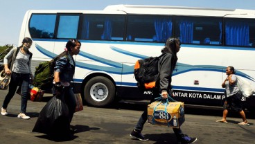 Tata Kelola Bus Pariwisata Harus Dibenahi