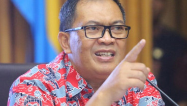 Oded Perintahkan Satpol PP Tindak Tegas PKL Bermobil
