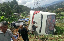 TABRAKAN MAUT CILOTO, PUNCAK: Polisi Terus Urai Arus Lalu Lintas