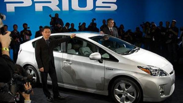 Penjualan Mobil Hybrid Toyota Tembus 10 Juta Unit