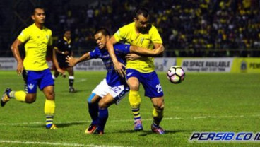 Persegres Vs Persib: Gol Billy Tentukan Kemenangan di Menit Akhir