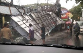 BANDUNG DITERJANG BADAI? Ini Kerusakan yang Terjadi