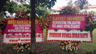Giliran Mapolda Jabar Dikirimi Karangan Bunga
