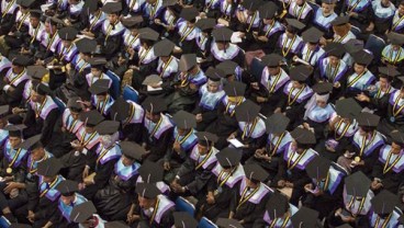 PERGURUAN TINGGI SWASTA: Pertumbuhan Unit dan Mahasiswa Tak Sejalan