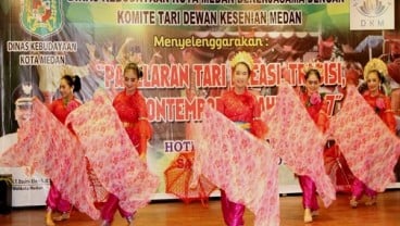 Pertunjukan Tari Medan, Lenggok Bulan Merindu Pukau Mata Pelajar