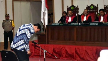 Vonis 2 Tahun Penjara, Ahok Nyatakan Banding