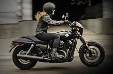 MOTOR GEDE: Harley Davidson Andalkan Street 500