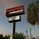 Akhirnya, Hooters Dibuka di Indonesia