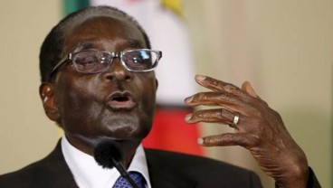 Presiden Zimbabwe Tidur Saat Acara Publik?