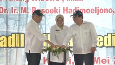 Groundbreaking Jembatan Ngadiluwih, Menteri PUPR Bilang Cuma Tukang