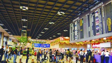 BANDARA CHANGI KEBAKARAN: Penerbangan Dari Terminal 2 Dialihkan ke Terminal 3