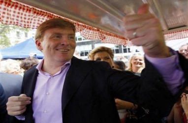 Raja Belanda Willem-Alexander Belajar Terbangkan Boeing 737