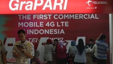 STRATEGI TELKOMSEL : Transformasi di Tengah Disrupsi