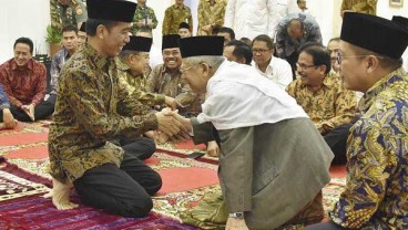 Jokowi Dengerin Tausiah Ma'ruf Amin