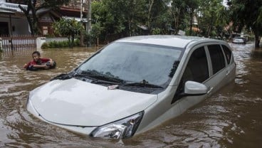 Banjir di Padang, Ketinggian Air Capai 1,5 Meter