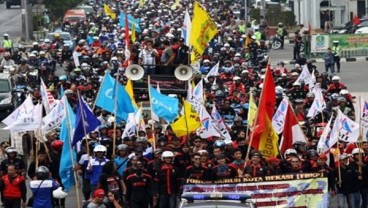 PHK Vendor Pertamina Patra Niaga, FBPTI Unjuk Rasa