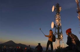 KONEKTIVITAS DAERAH TERLUAR : Mendaki Gunung, Seberangi Sungai