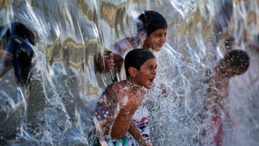 700 Juta Anak di Dunia Kehilangan Masa Kecil