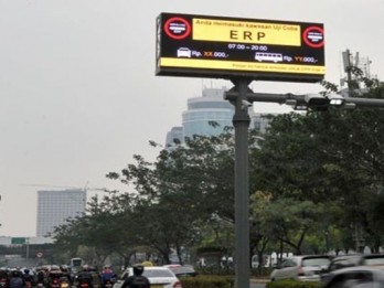 JALAN BERBAYAR ELEKTRONIK: ERP Jadi  Andalan DKI Urai Trafik