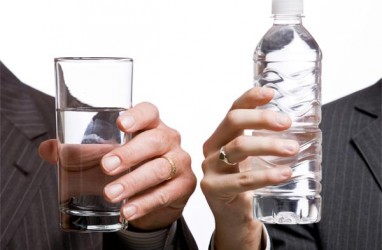 TIPS PUASA: 8 Cara Hindari Dehidrasi