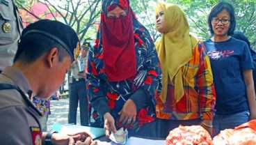 Pasar Murah Asian Agri, 250 Paket Sembako Disalurkan ke Simalungun