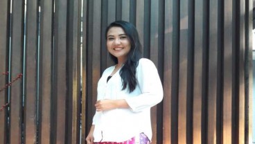 FIRLY SAVITRI: Mendekatkan Sains kepada Anak