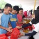 Warga Padati Bazaar Rakyat Muhammadiyah Larizmu