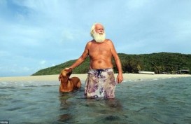 Kisah Mantan Miliarder yang Hidup dan Tinggal di Pulau Terpencil