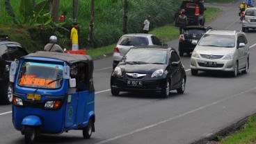 Semarang-Kendal : Puncak Arus Mudik Malam Ini, Kepadatan Hingga Sabtu (24/3)