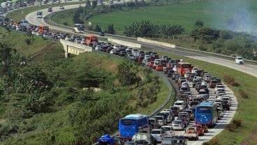 ARUS MUDIK: H-1, Arus Kendaraan di Tol Cipali Mulai Berkurang