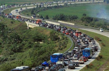 ARUS MUDIK: H-1, Arus Kendaraan di Tol Cipali Mulai Berkurang