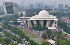 Ratusan Jamaah Takbiran di Masjid Istiqlal