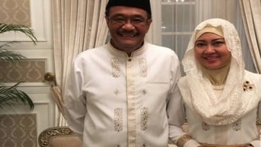 Baju Lebaran Gubernur Djarot Dirancang Istri