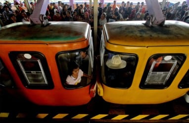 LIBUR LEBARAN: TMII dan Ragunan Ramai Pengunjung