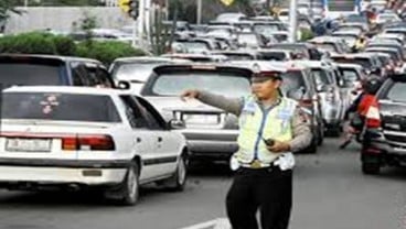 LEBARAN H1: Cianjur - Bandung Macet di Ciranjang dan Padalarang