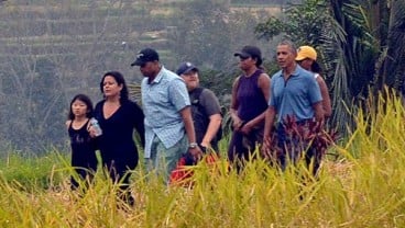 OBAMA BERLIBUR KE BALI : Hari ke-3, Menikmati ‘Tracking’ di Jatiluwih