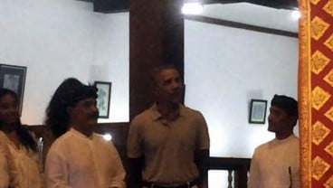 OBAMA BERLIBUR KE YOGYAKARTA : Obama Batal Kunjungi Keraton Ngayongyakarta