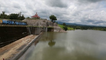 Pengunjung Padati Waduk Bajulmati, Situbondo