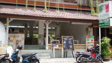 Cafe Marzano, Menjajal Pizza di Sudut Legian