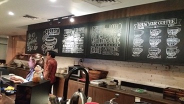 Nikmatnya Seruput Kopi di Historica Kafe Surabaya