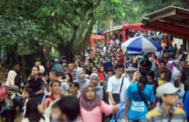 Puluhan Satpol PP Bersiaga di Ragunan